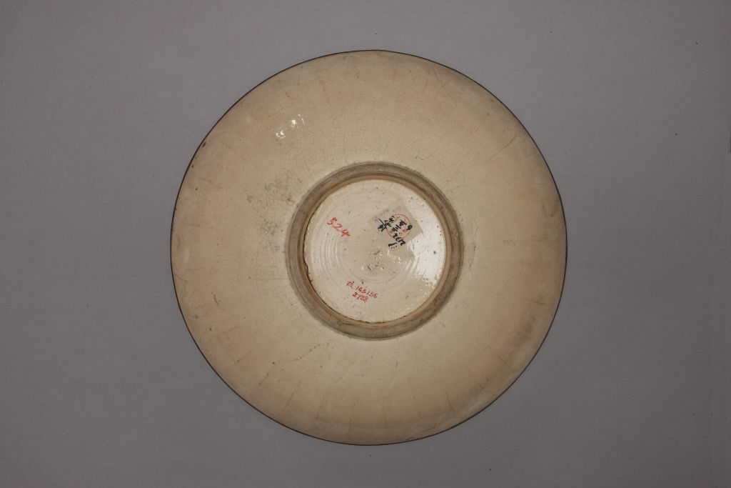 图片[3]-Imitation Ding kiln white glaze lotus plate-China Archive